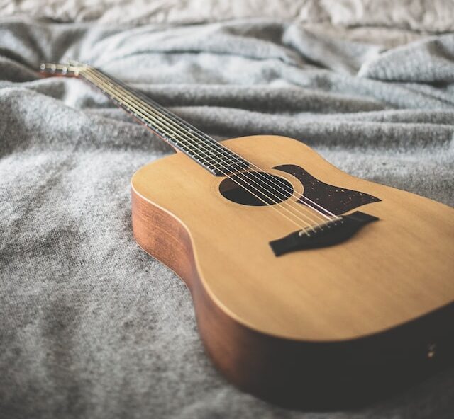 Unterschied von Westerngitarre und Akustikgitarre